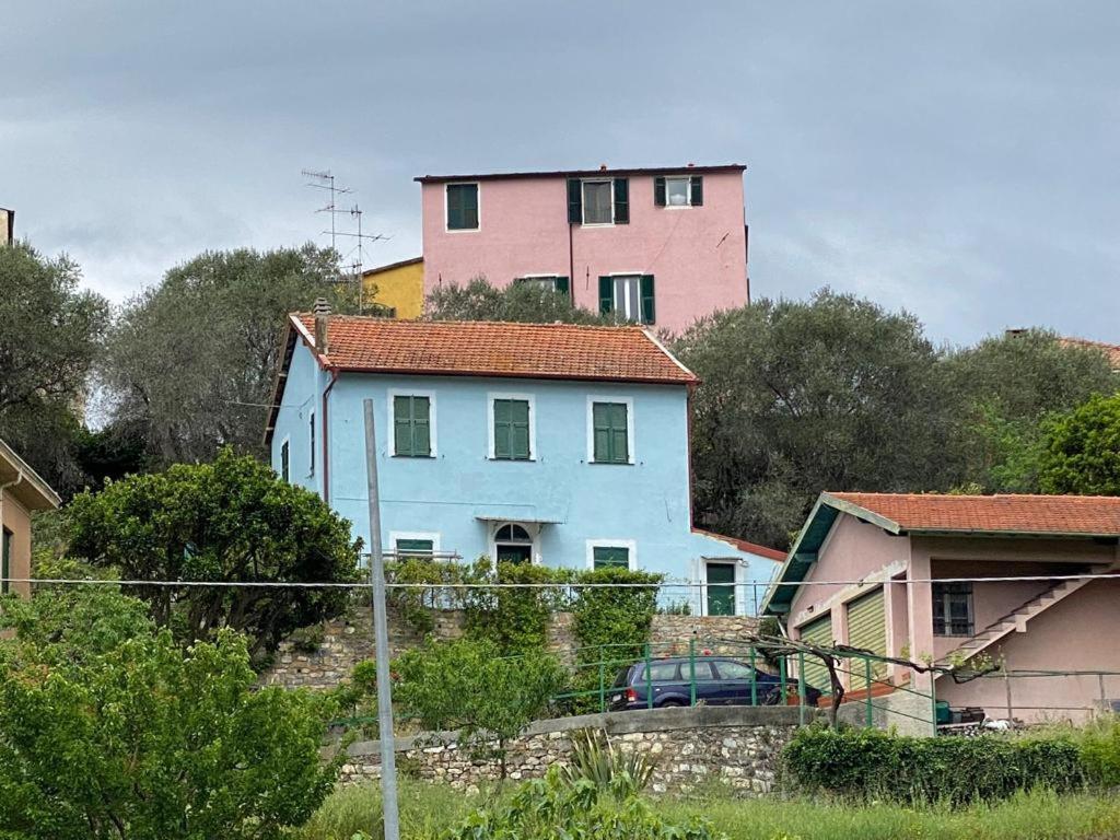 Villa Casa Elvira à Imperia Extérieur photo