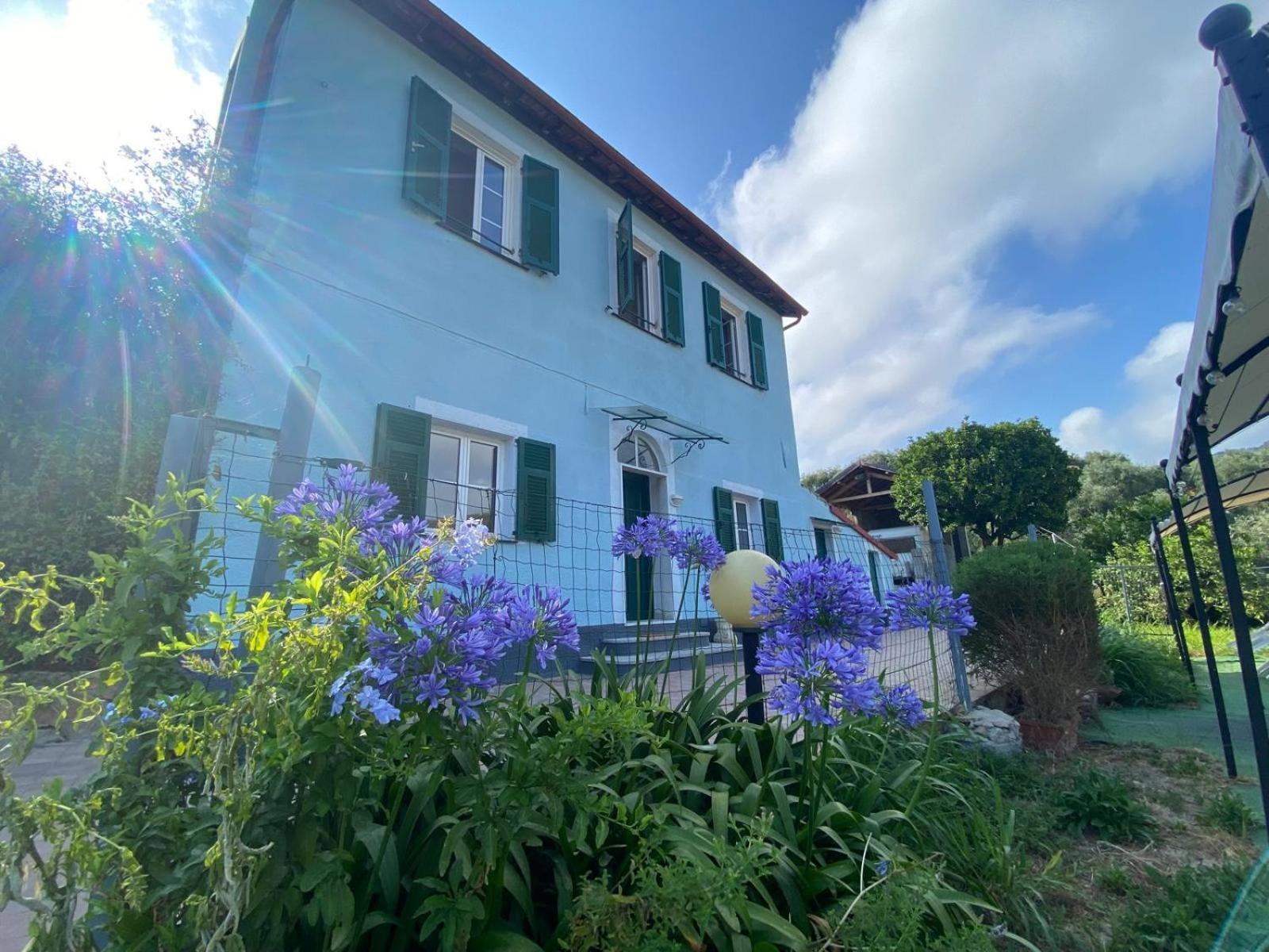 Villa Casa Elvira à Imperia Extérieur photo
