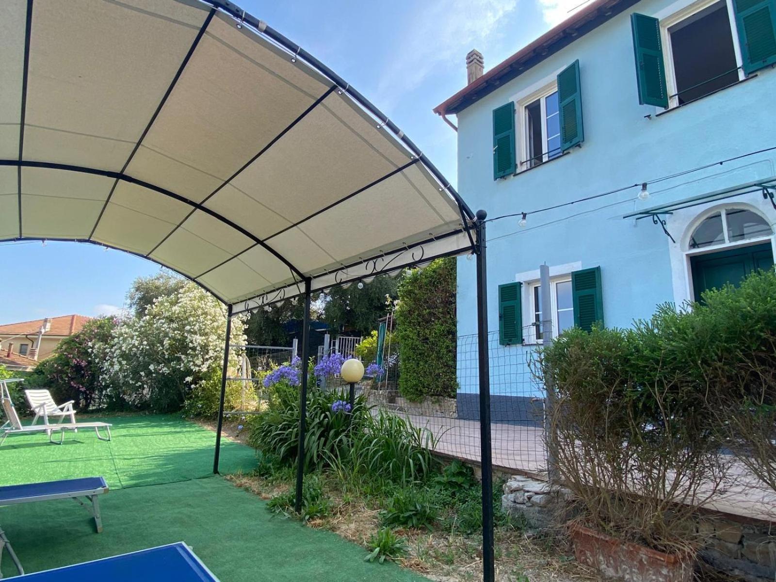 Villa Casa Elvira à Imperia Extérieur photo